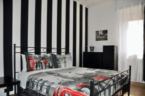 M.Aurelio (Nolo) Black & White